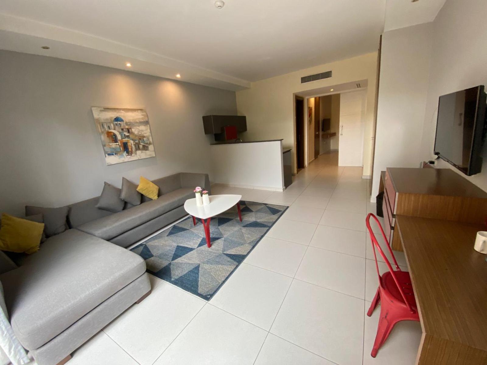 The Ray Hotel And Studios Beirut Exterior foto