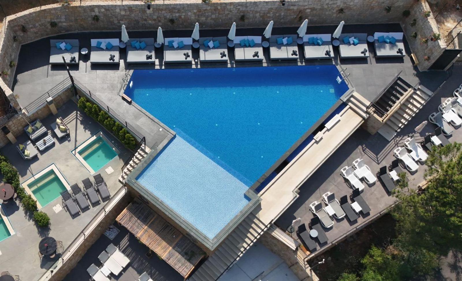 The Ray Hotel And Studios Beirut Exterior foto